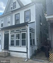 51 VINE ST, Trenton, NJ 08638