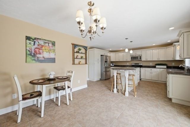 273 Maple Ave, Rutland, MA 01543