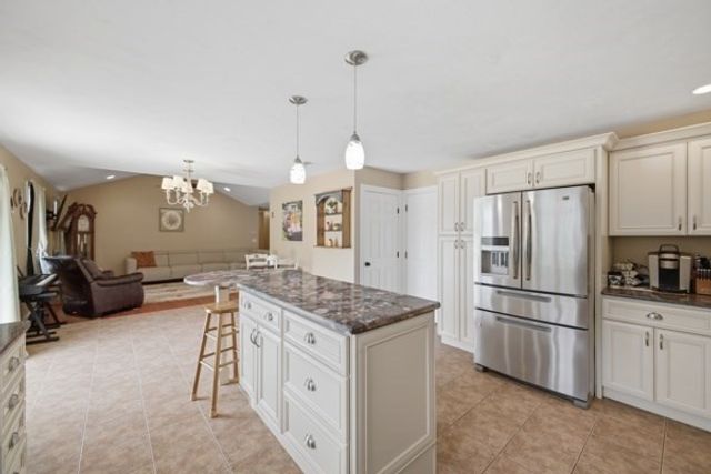 273 Maple Ave, Rutland, MA 01543