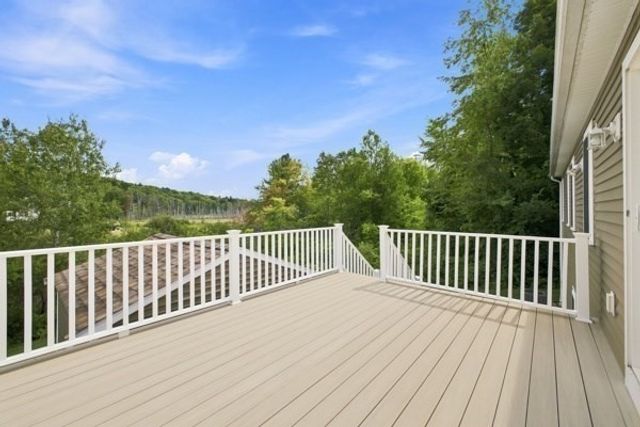 273 Maple Ave, Rutland, MA 01543