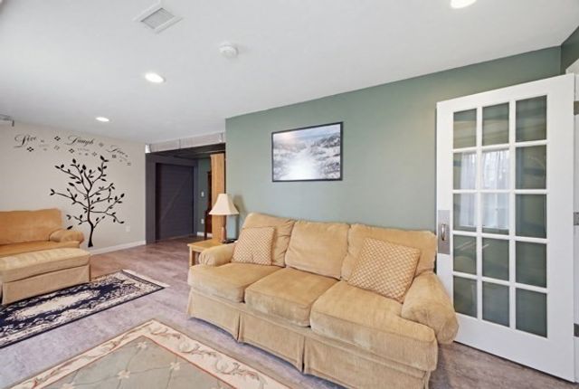 273 Maple Ave, Rutland, MA 01543