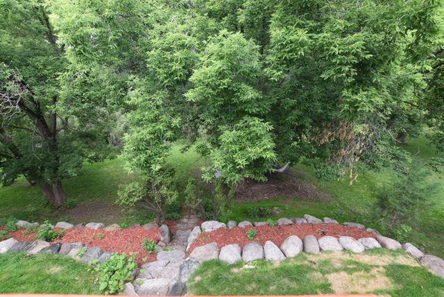 5756 Woodbridge Drive, Savage, MN 55378