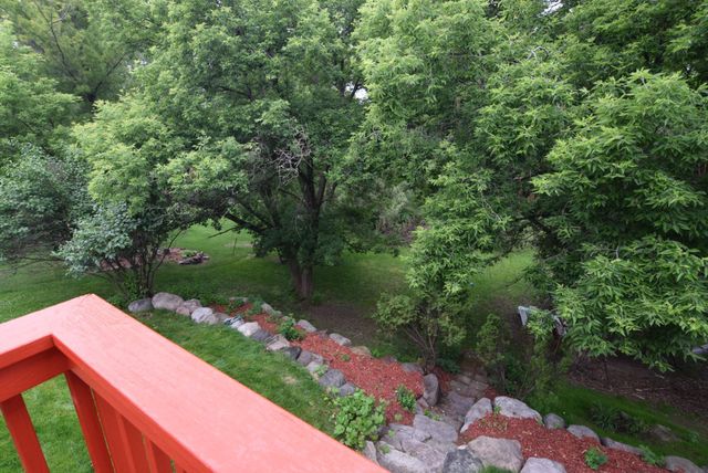 5756 Woodbridge Drive, Savage, MN 55378