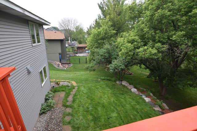 5756 Woodbridge Drive, Savage, MN 55378