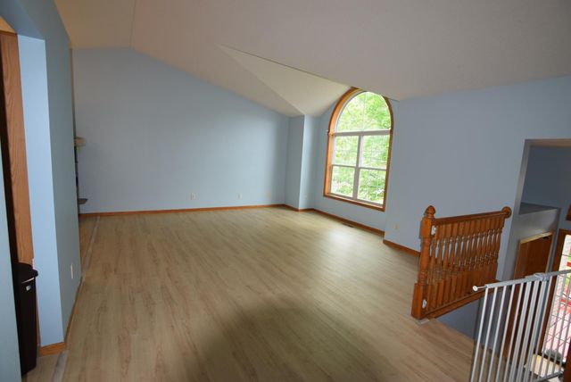 5756 Woodbridge Drive, Savage, MN 55378