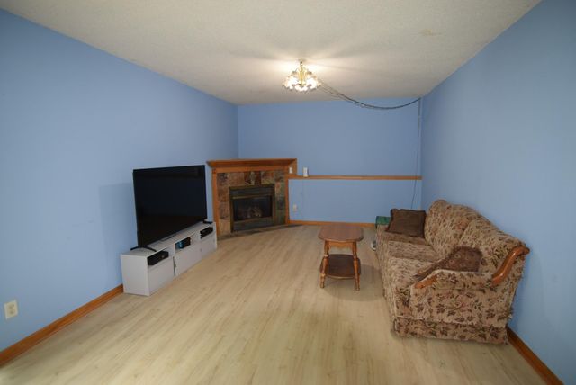 5756 Woodbridge Drive, Savage, MN 55378