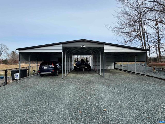 95 SHAUNAH LN, Louisa, VA 23093