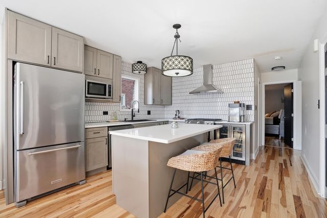 1431 Lake Avenue, Whiting, IN 46394