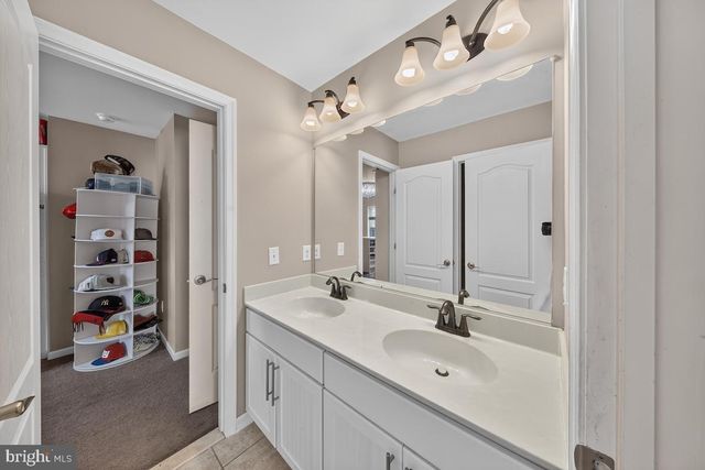 201 PARKER DR, Middletown, DE 19709