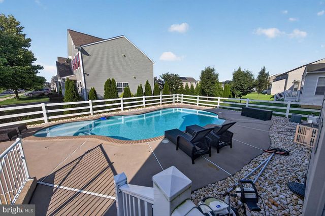 201 PARKER DR, Middletown, DE 19709