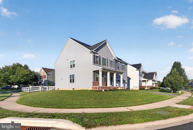 201 PARKER DR, Middletown, DE 19709