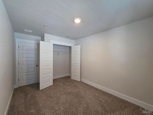 9525 Nature Creek Cir, Pensacola, FL 32526