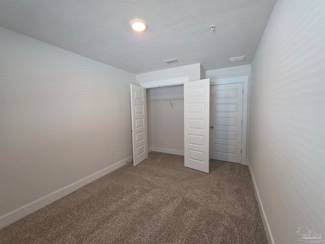 9525 Nature Creek Cir, Pensacola, FL 32526
