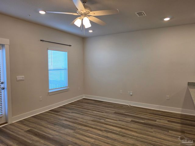 9525 Nature Creek Cir, Pensacola, FL 32526