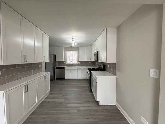 17092 Lincoln Street, Hazel Crest, IL 60429