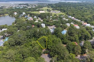 2124 Royal Pine Drive, Seabrook Island, SC 29455
