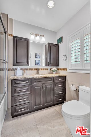 326 N Doheny Drive, Beverly Hills, CA 90211