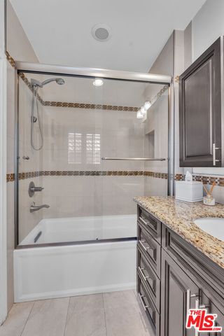 326 N Doheny Drive, Beverly Hills, CA 90211