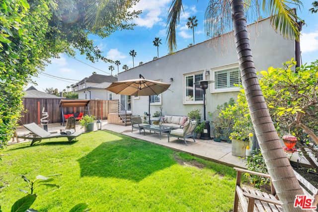 326 N Doheny Drive, Beverly Hills, CA 90211