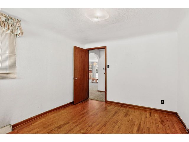 1035 N 4th St, Berthoud, CO 80513