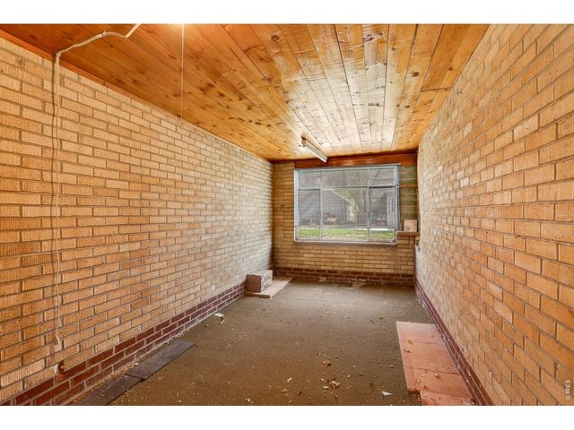 1035 N 4th St, Berthoud, CO 80513