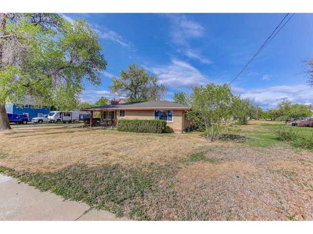 1035 N 4th St, Berthoud, CO 80513