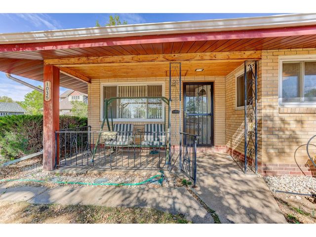 1035 N 4th St, Berthoud, CO 80513