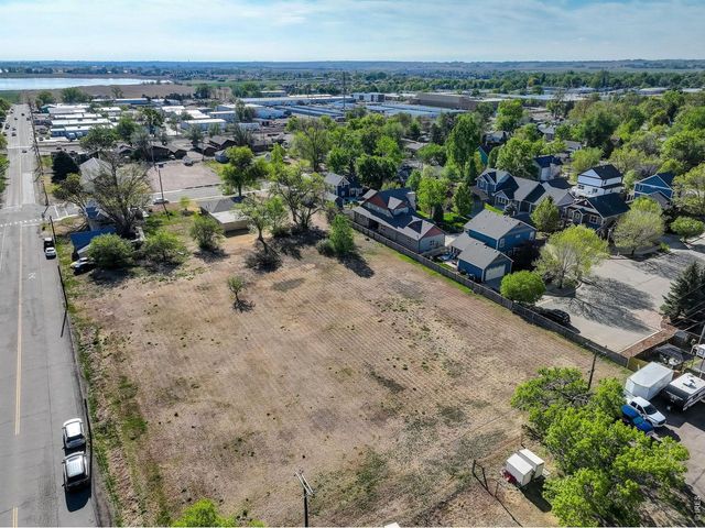 1035 N 4th St, Berthoud, CO 80513