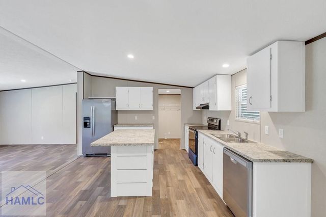 0 Old Oak Road, Jesup, GA 31545