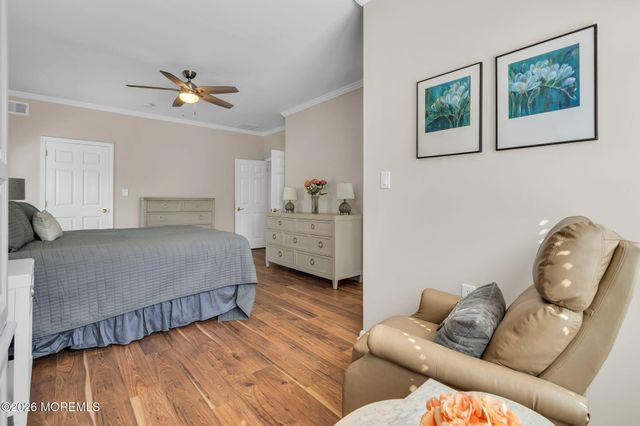 56 Rochford Drive, Manchester, NJ 08759