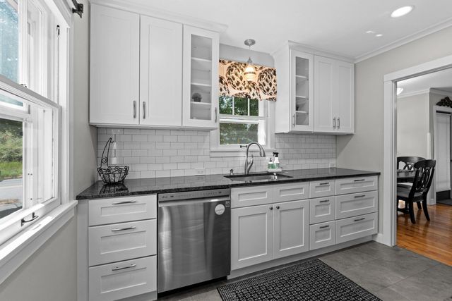 3215 E 17TH Ave, Spokane, WA 99223