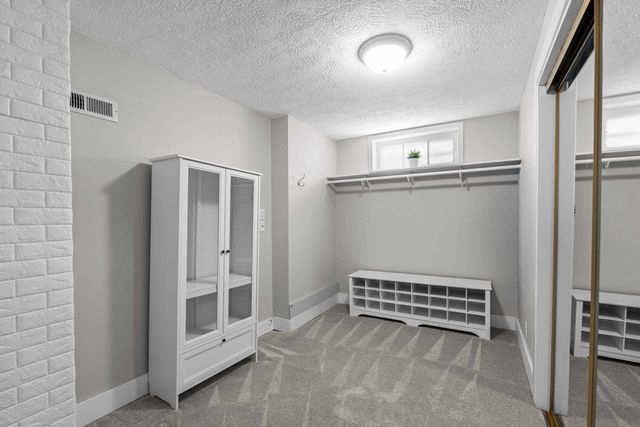 3215 E 17TH Ave, Spokane, WA 99223