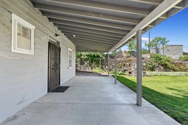 3215 E 17TH Ave, Spokane, WA 99223
