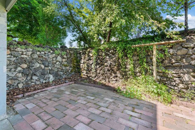 3215 E 17TH Ave, Spokane, WA 99223