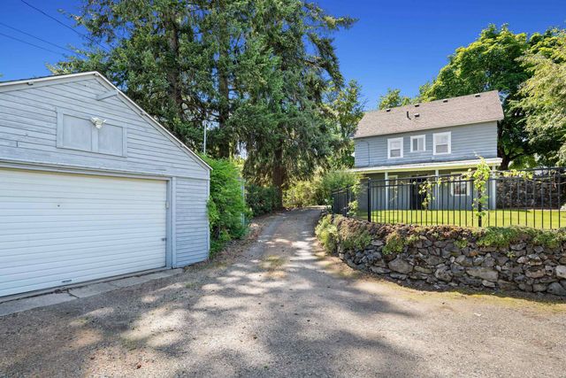 3215 E 17TH Ave, Spokane, WA 99223
