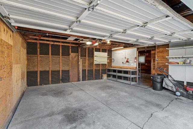 3215 E 17TH Ave, Spokane, WA 99223