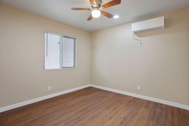 2346 E Hackberry Street CALIFO, Stockton, CA 95205