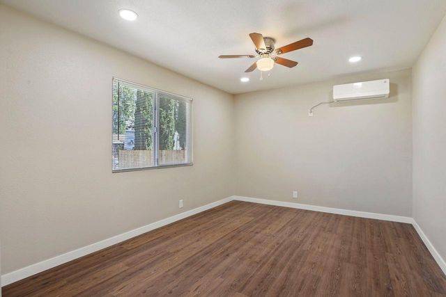 2346 E Hackberry Street CALIFO, Stockton, CA 95205
