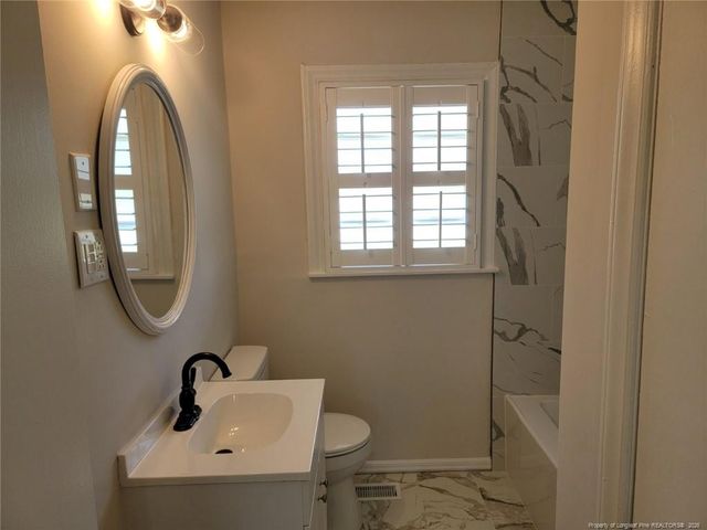 3519 Rosehill Road, Fayetteville, NC 28311