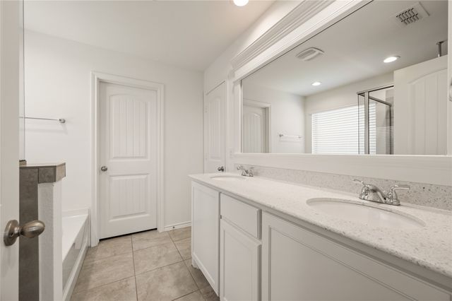 3204 Montego Bay Lane, Fort Worth, TX 76123