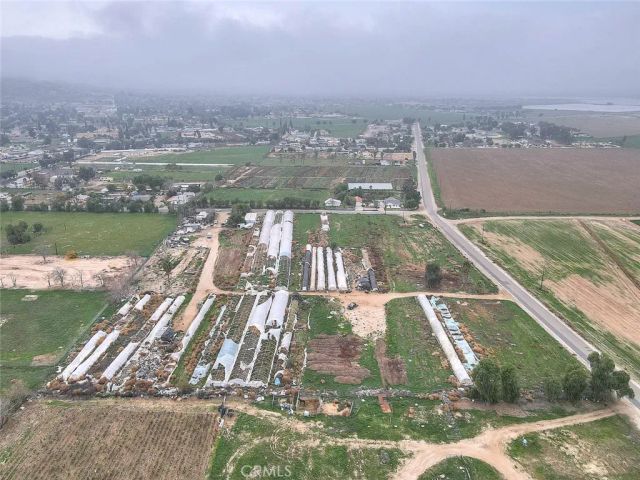 29570 13 th, Nuevo, CA 92567