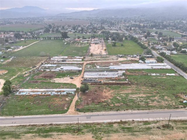 29570 13 th, Nuevo, CA 92567