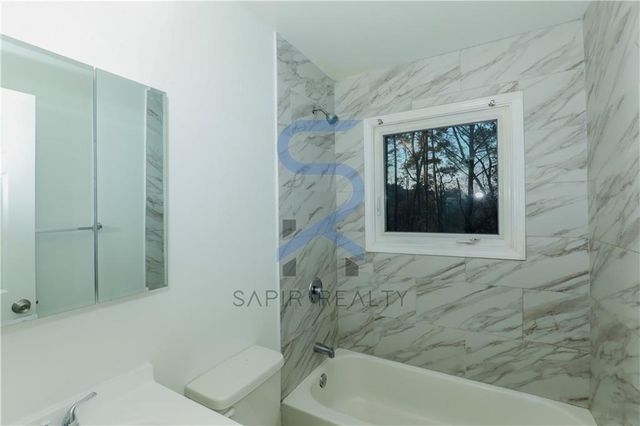 166 Anderson Avenue NW B12, Atlanta, GA 30314