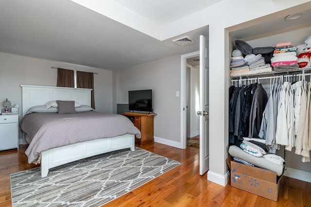 3871 Mendon Road, Cumberland, RI 02864