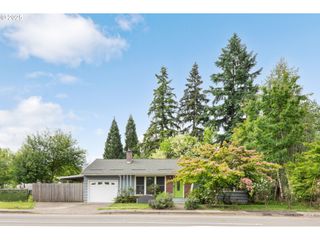 960 E MAIN St, Hillsboro, OR 97123
