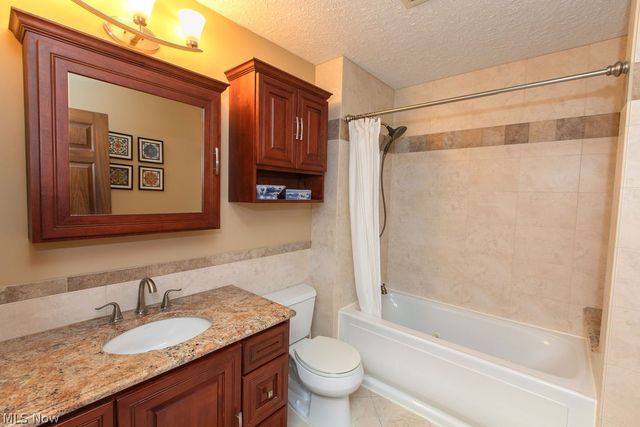 3361 Country Club Drive, Medina, OH 44256