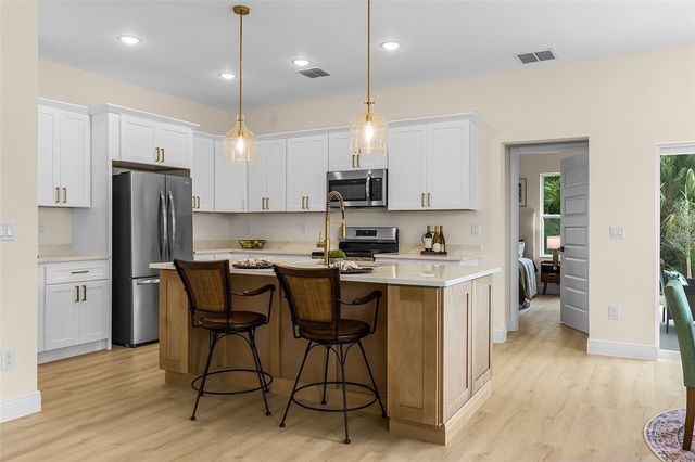 8646 100th Avenue, Vero Beach, FL 32967