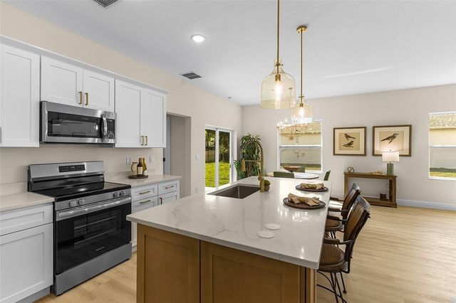 8646 100th Avenue, Vero Beach, FL 32967