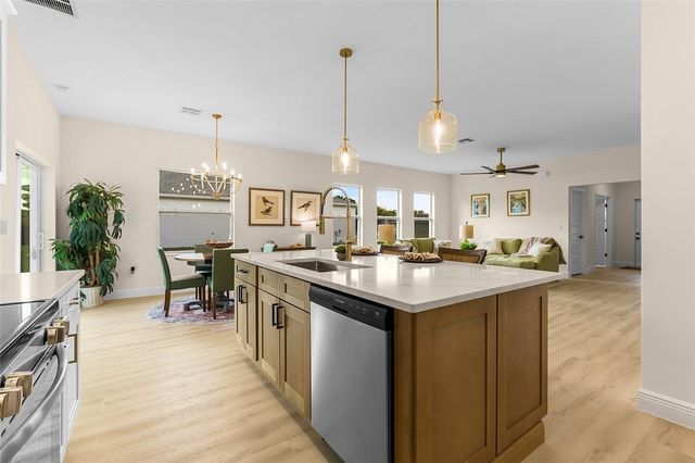 8646 100th Avenue, Vero Beach, FL 32967