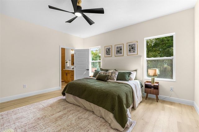 8646 100th Avenue, Vero Beach, FL 32967